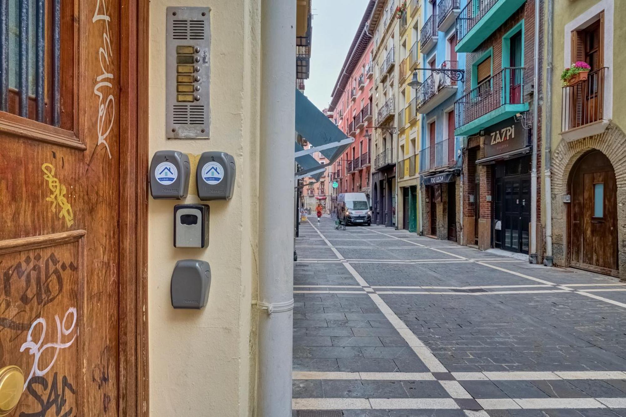 Casa Ana Mari II By Clabao Daire Pamplona Dış mekan fotoğraf